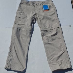 Columbia Womens Sz. 12 Convertible hiking pants.